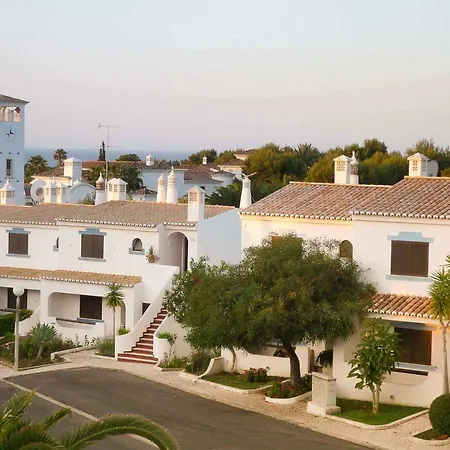 In Porches - Algarve 53167 *